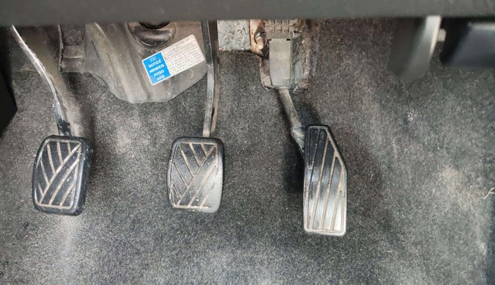 2019 Maruti Swift VXI, Petrol, Manual, 68,696 km, Pedals