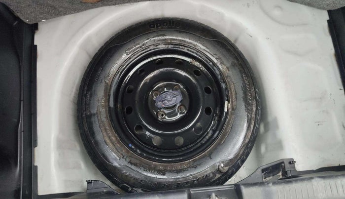 2019 Maruti Swift VXI, Petrol, Manual, 68,696 km, Spare Tyre