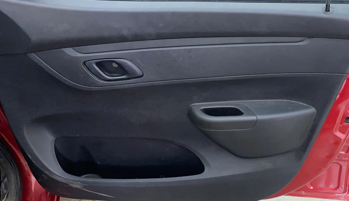 2019 Renault Kwid RXL, Petrol, Manual, 26,006 km, Driver Side Door Panels Control