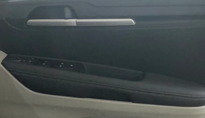 2023 KIA SONET 	 HTX 1.0 TURBO DCT, Petrol, Automatic, 27,463 km, Driver Side Door Panels Control