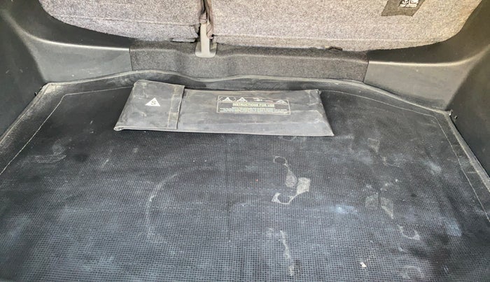 2022 Skoda KUSHAQ AMBITION 1.0L TSI MT, Petrol, Manual, 49,014 km, Boot Inside