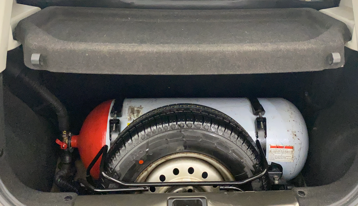 2019 Maruti New Wagon-R LXI CNG (O) 1.0, CNG, Manual, 78,452 km, Boot Inside