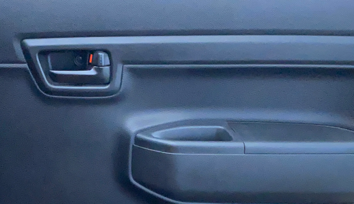 2021 Maruti S PRESSO VXI PLUS AMT, Petrol, Automatic, 25,490 km, Driver Side Door Panels Control