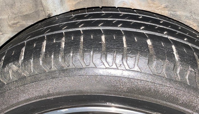 2018 Hyundai Verna 1.6 VTVT SX O, Petrol, Manual, 29,011 km, Right Rear Tyre Tread