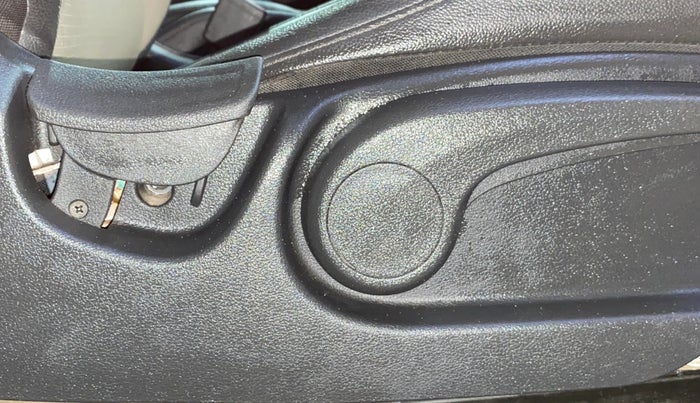 2018 Hyundai Verna 1.6 VTVT SX O, Petrol, Manual, 29,011 km, Driver Side Adjustment Panel