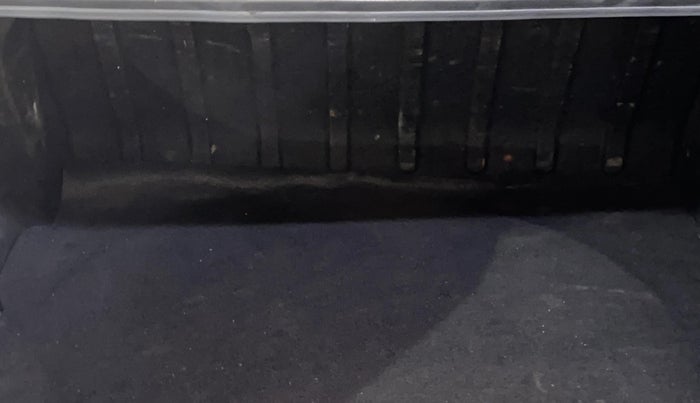 2018 Hyundai Verna 1.6 VTVT SX O, Petrol, Manual, 29,011 km, Boot Inside