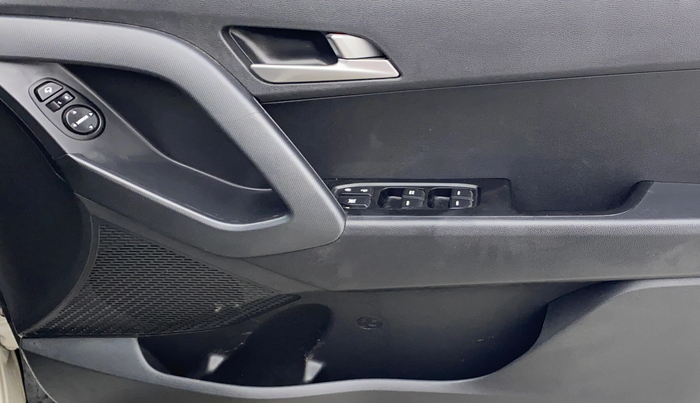 2016 Hyundai Creta SX PLUS 1.6 DIESEL, Diesel, Manual, 87,985 km, Driver Side Door Panels Control