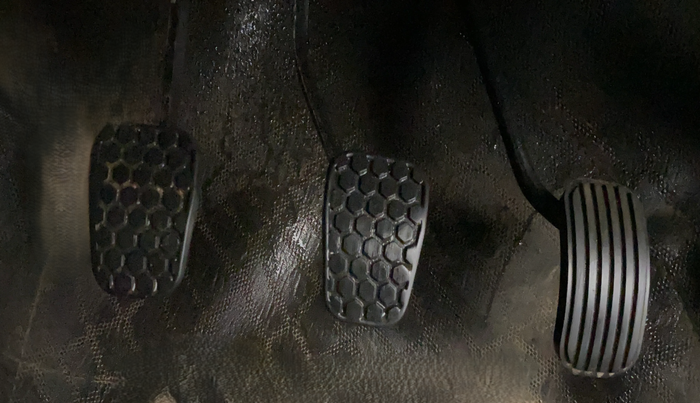 2019 Tata Tiago XE PETROL, Petrol, Manual, 23,026 km, Pedals