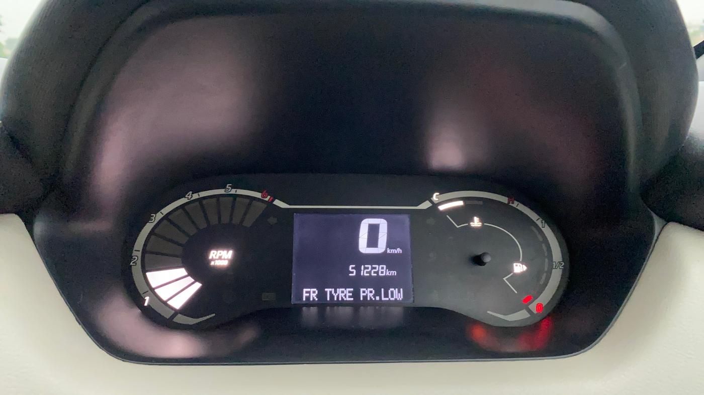 2023 Nissan MAGNITE XE, Petrol, Manual, 51,211 km, Odometer Image