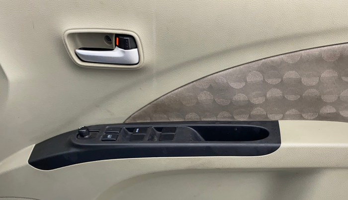 2014 Maruti Celerio ZXI (O), Petrol, Manual, 48,407 km, Driver Side Door Panels Control