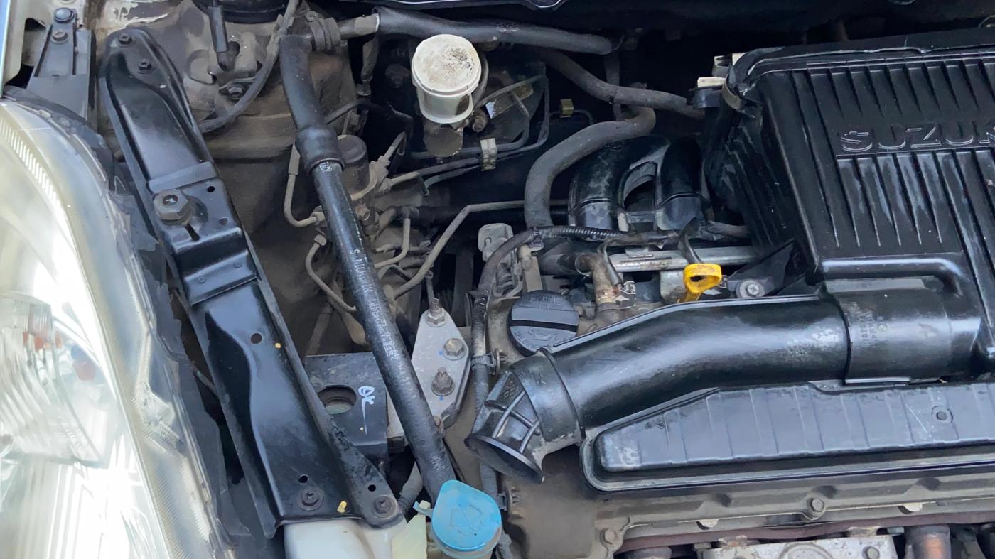 2013 Maruti Swift Dzire VXI, Petrol, Manual, 75,950 km, Engine View - Right