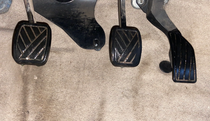 2013 Maruti Swift Dzire VXI, Petrol, Manual, 75,884 km, Pedals