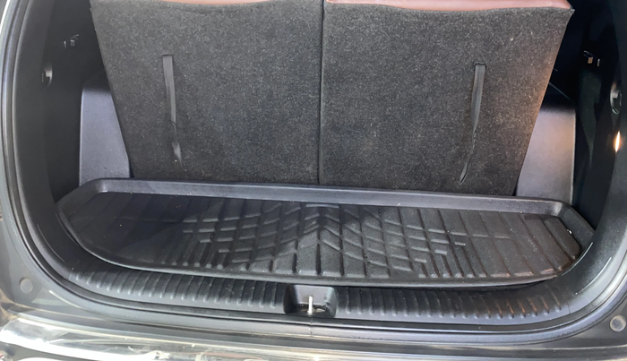 2021 Hyundai ALCAZAR PRESTIGE 2.0 MT 6STR, Petrol, Manual, 41,852 km, Boot Inside