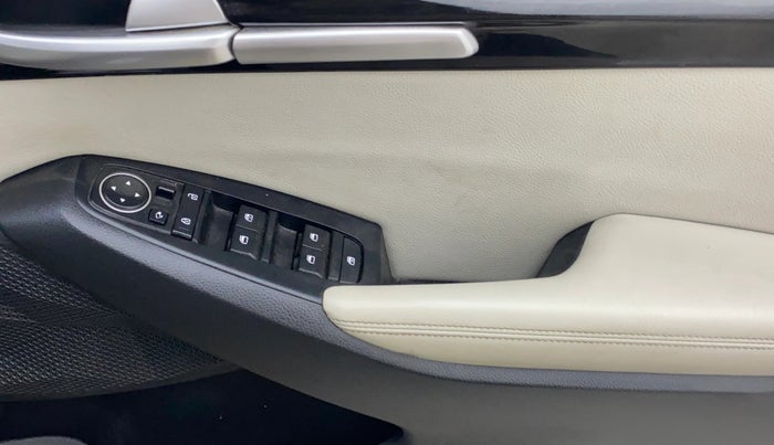 2019 KIA SELTOS HTX 1.5 DIESEL, Diesel, Manual, 86,180 km, Driver Side Door Panels Control