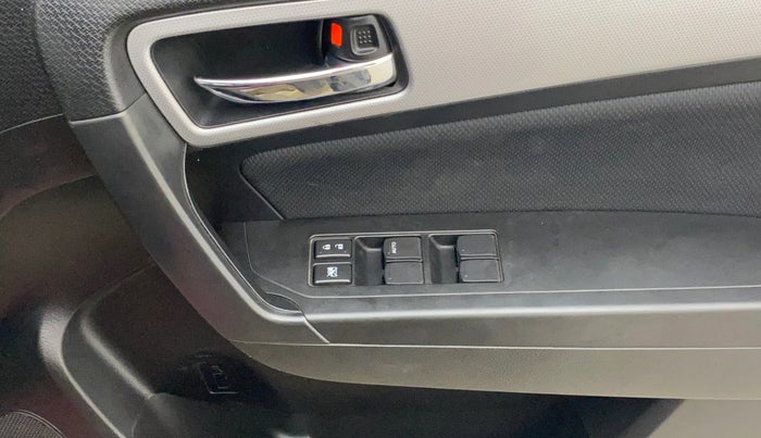 2021 Maruti Vitara Brezza ZXI PLUS DUAL TONE, Petrol, Manual, 48,142 km, Driver Side Door Panels Control