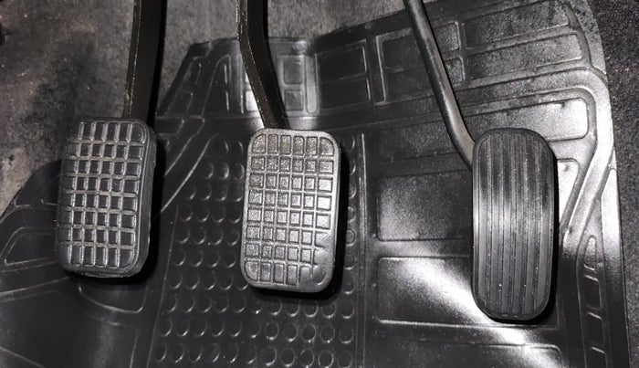 2018 Tata Tiago XZ PETROL, Petrol, Manual, 41,699 km, Pedals