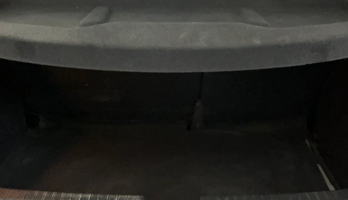 2015 Hyundai Elite i20 ASTA 1.2 (O), Petrol, Manual, 76,959 km, Boot Inside