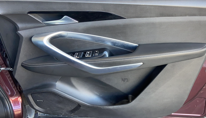 2020 MG HECTOR SHARP 1.5 DCT PETROL, Petrol, Automatic, 86,834 km, Driver Side Door Panels Control