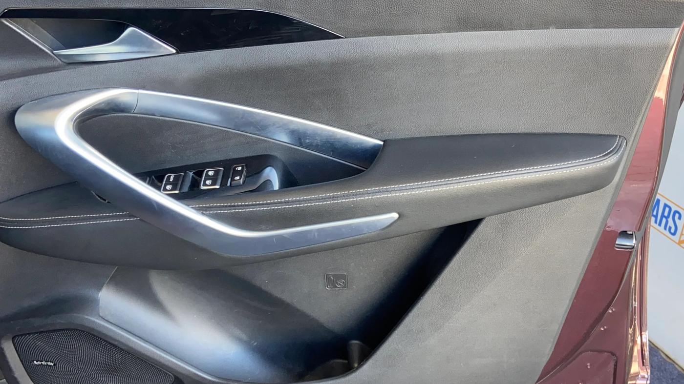 2020 MG HECTOR SHARP 1.5 DCT PETROL, Petrol, Automatic, 86,834 km, Driver Side Door Panels Control