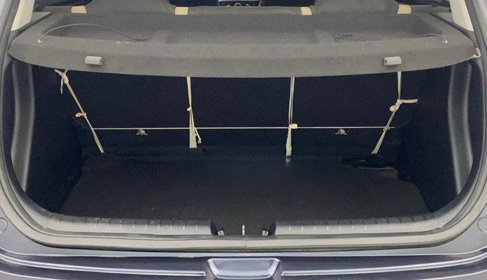 2021 Hyundai NEW I20 SPORTZ 1.2 AT, Petrol, Automatic, 33,875 km, Boot Inside