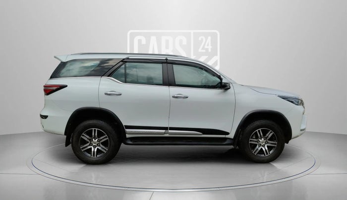 2023 Toyota Fortuner 4X2 AT 2.8 DIESEL, Diesel, Automatic, 13,228 km, Right Side View