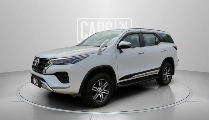 2023 Toyota Fortuner 4X2 AT 2.8 DIESEL, Diesel, Automatic, 13,228 km, Left Front Diagonal