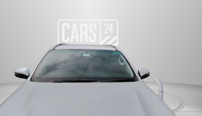 2023 Toyota Fortuner 4X2 AT 2.8 DIESEL, Diesel, Automatic, 13,228 km, Front Windshield