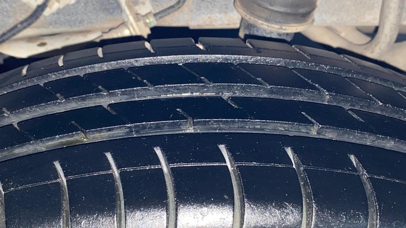 2015 Datsun Go T, Petrol, Manual, 68,875 km, Left Rear Tyre Tread