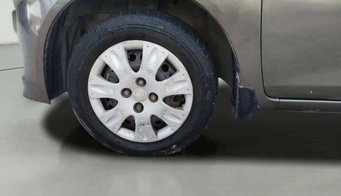 2013 Honda Brio S MT, Petrol, Manual, 96,418 km, Left Front Wheel