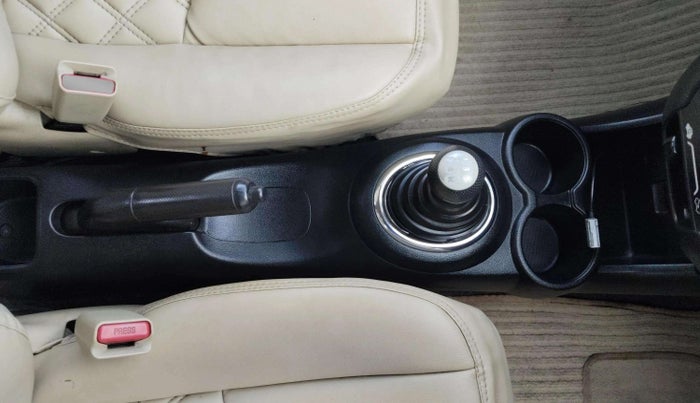 2013 Honda Brio S MT, Petrol, Manual, 96,418 km, Gear Lever