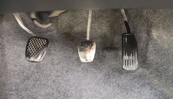 2013 Honda Brio S MT, Petrol, Manual, 96,418 km, Pedals