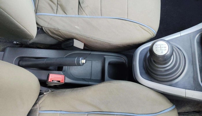 2014 Maruti Ritz VDI, Diesel, Manual, 1,39,144 km, Gear Lever