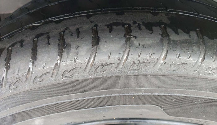 2018 Tata Tiago XT PETROL, Petrol, Manual, 1,06,040 km, Left Rear Tyre Tread
