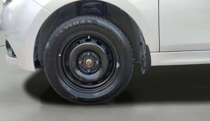 2018 Tata Tiago XT PETROL, Petrol, Manual, 1,06,040 km, Left Front Wheel