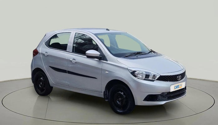 2018 Tata Tiago XT PETROL, Petrol, Manual, 1,06,040 km, Right Front Diagonal