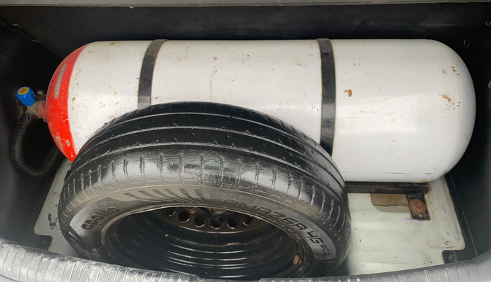 2016 Hyundai Grand i10 SPORTZ 1.2 KAPPA VTVT, CNG, Manual, 97,381 km, Boot Inside