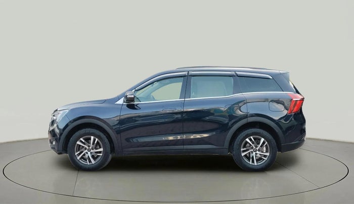 2022 Mahindra XUV700 AX 5 D AT 7 STR, Diesel, Automatic, 39,241 km, Left Side