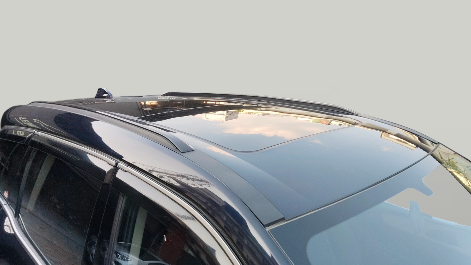 2022 Mahindra XUV700 AX 5 D AT 7 STR, Diesel, Automatic, 39,241 km, Roof