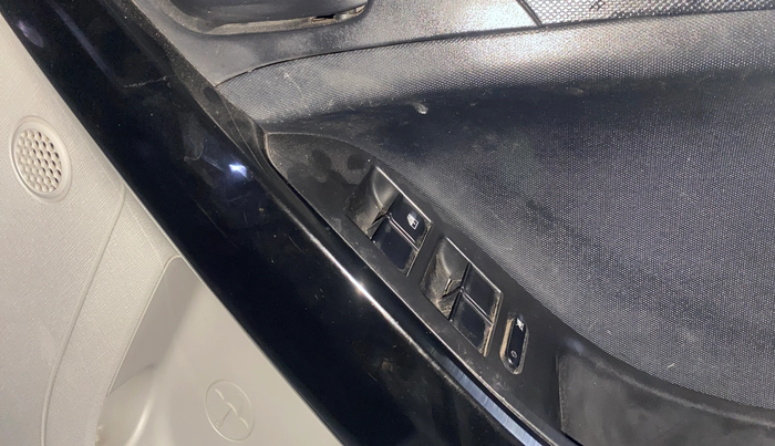 2019 Tata NEXON XM PETROL, Petrol, Manual, 60,650 km, Driver Side Door Panels Control