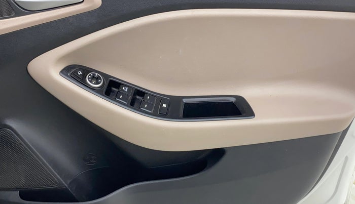 2017 Hyundai Elite i20 SPORTZ 1.2, Petrol, Manual, 74,650 km, Driver Side Door Panels Control