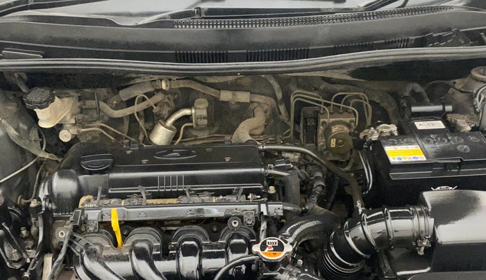 2013 Hyundai Verna FLUIDIC 1.6 VTVT SX, Petrol, Manual, 61,425 km, Engine View