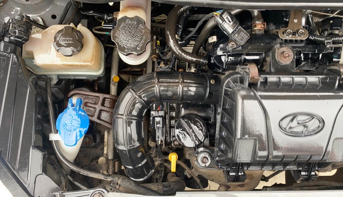 2015 Hyundai Eon ERA +, CNG, Manual, 90,766 km, Engine View - Right