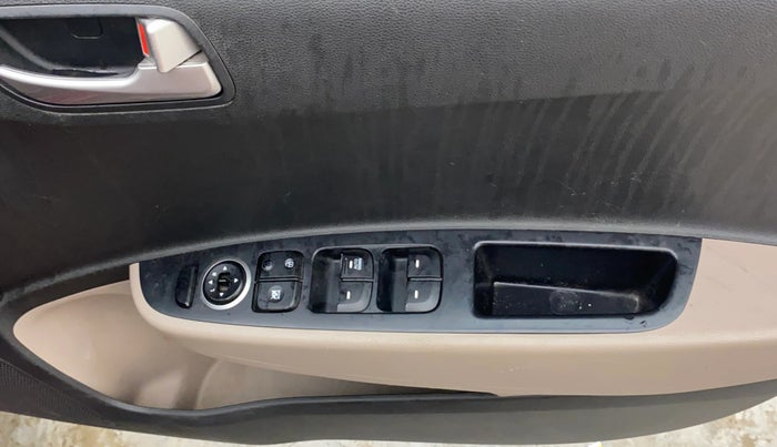 2015 Hyundai Grand i10 SPORTZ 1.2 KAPPA VTVT, Petrol, Manual, 56,866 km, Driver Side Door Panels Control