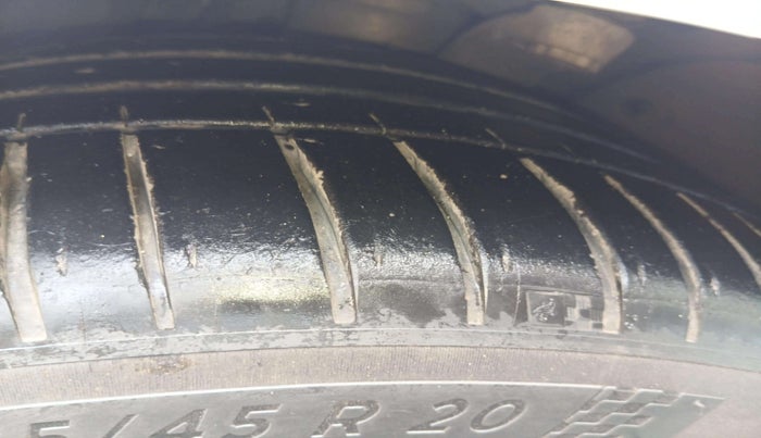 2022 Mercedes Benz EQS 580 4MATIC, Electric, Automatic, 27,862 km, Right Front Tyre Tread