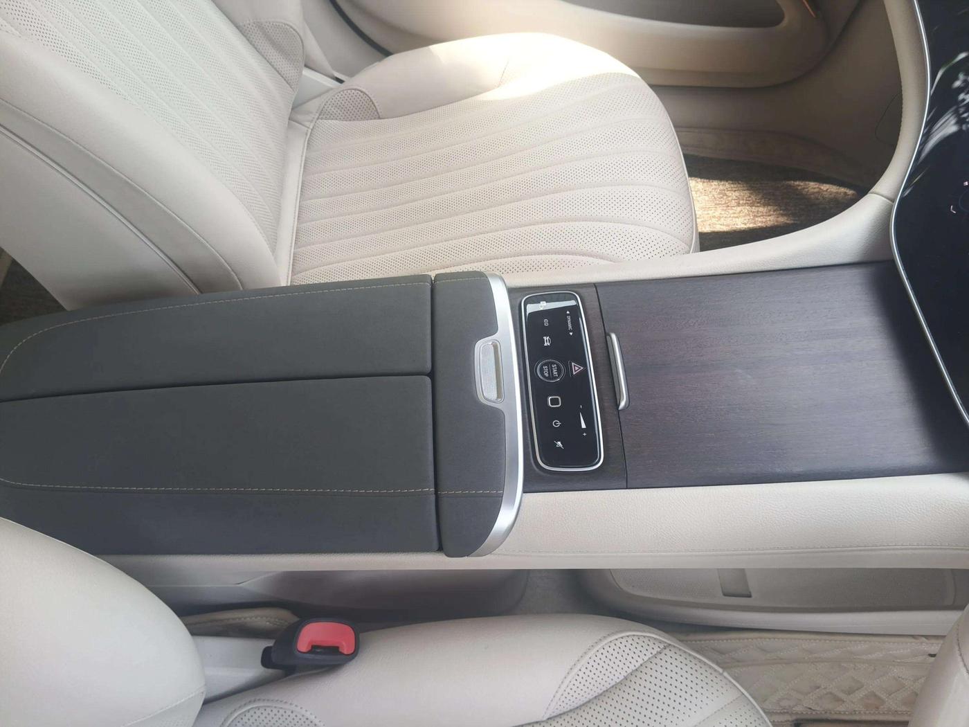 2022 Mercedes Benz EQS 580 4MATIC, Electric, Automatic, 27,862 km, Gear Lever