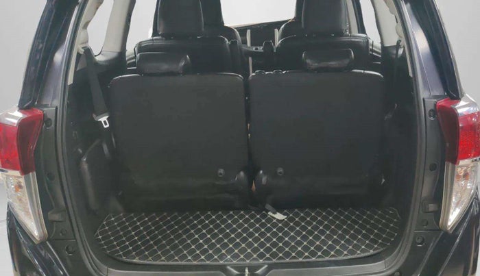 2021 Toyota Innova Crysta 2.4 GX AT 7 STR, Diesel, Automatic, 1,18,668 km, Boot Inside