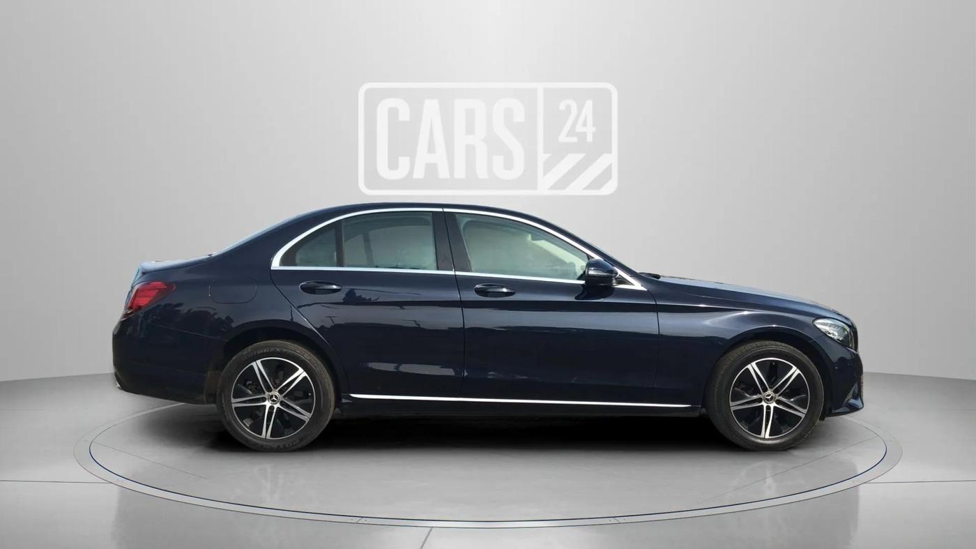 2020 Mercedes Benz C Class C 200 Progressive, Petrol, Automatic, 32,500 km, Right Side View