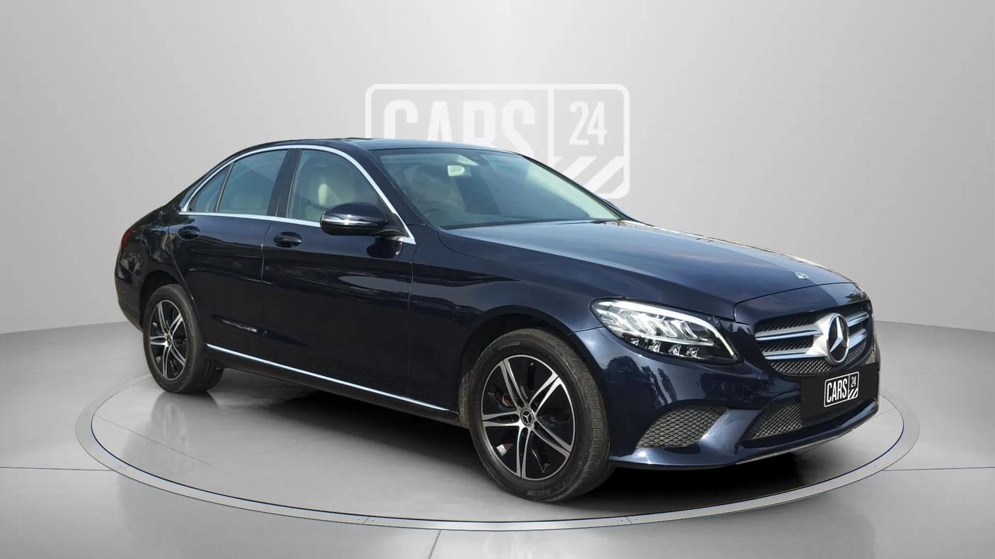 2020 Mercedes Benz C Class C 200 Progressive, Petrol, Automatic, 32,500 km, SRP