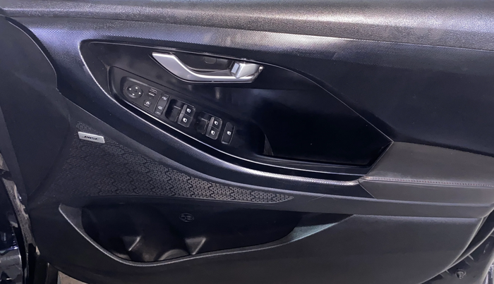 2020 Hyundai Creta SX (O) 1.4 TURBO DCT, Petrol, Automatic, 51,388 km, Driver Side Door Panels Control