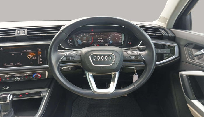 2023 Audi Q3 PREMIUM PLUS 40 TFSI, Petrol, Automatic, 31,678 km, Steering Wheel Close Up